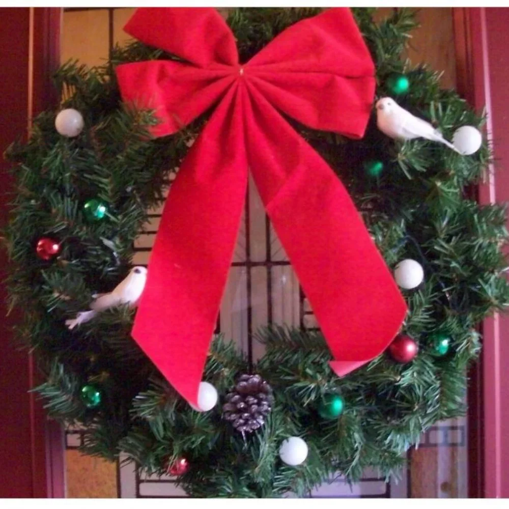 Lighted Holiday Wreath, Handmade, Traditional Greenery, Pine, Red, Green, White